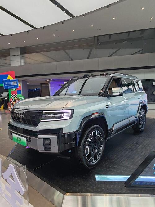 深圳280比亚迪方程豹硬派越野的爆款，英菲尼迪35周年与你共成长